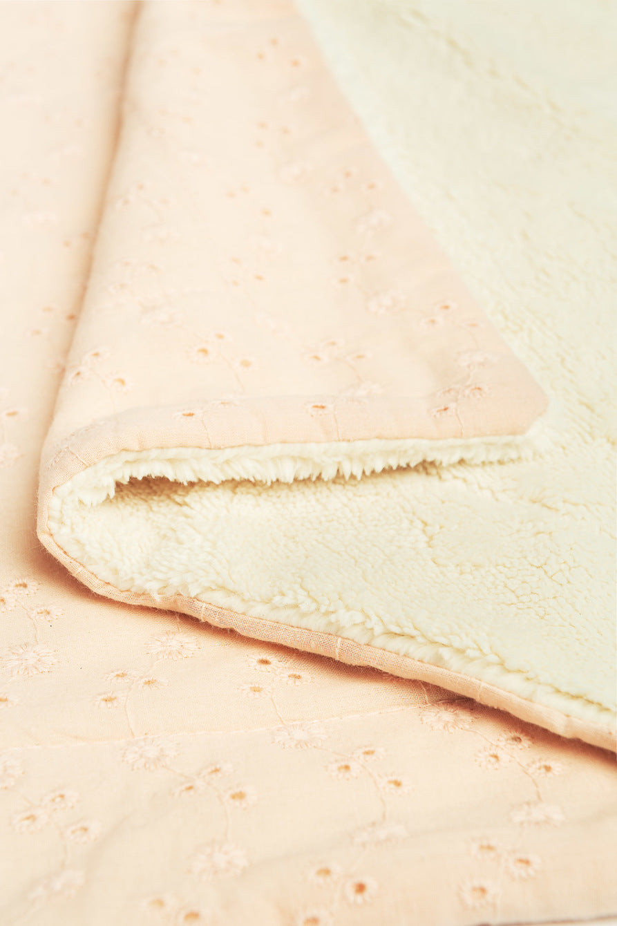 Sensillo Baby Embroidered Blanket -  Peach