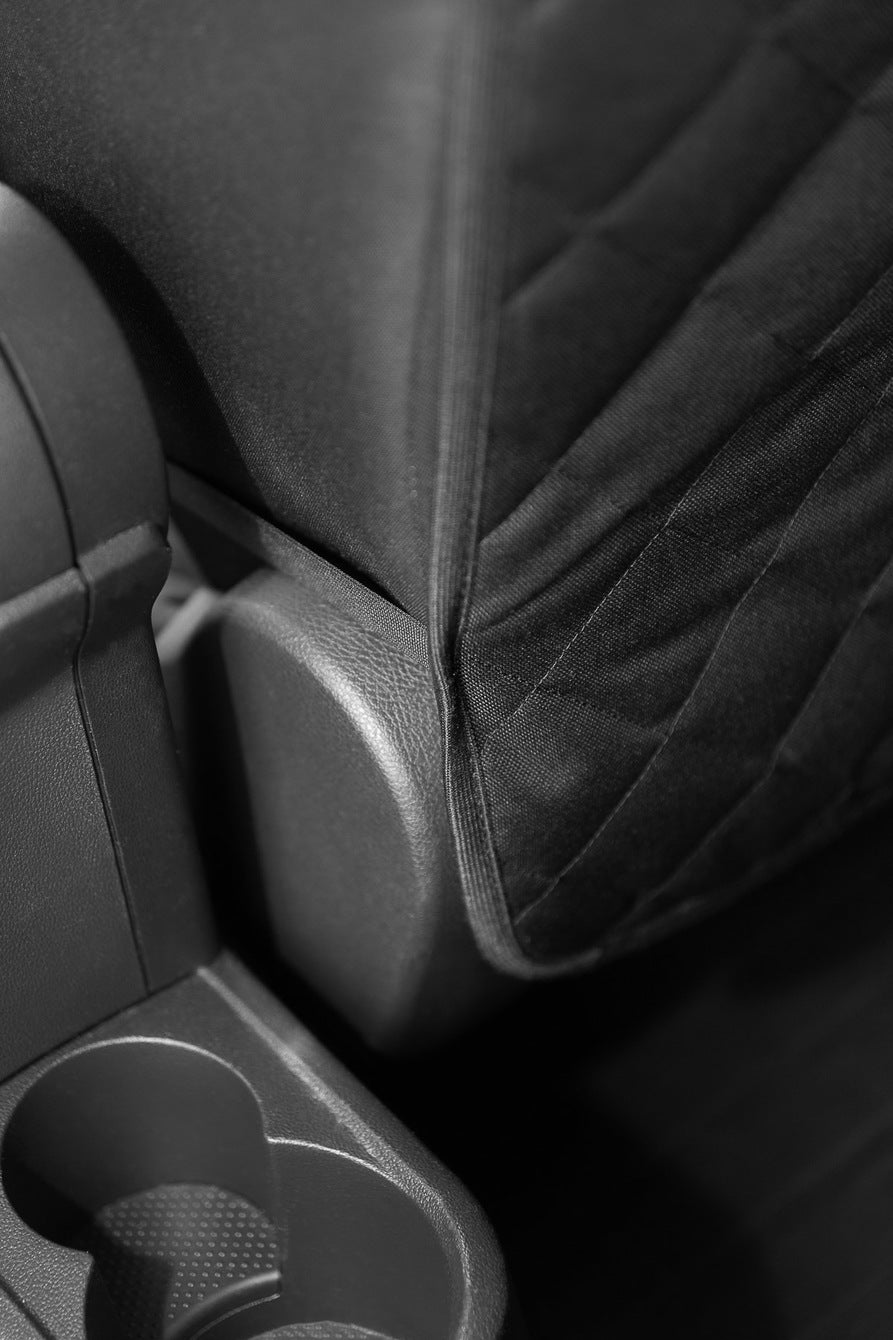 Caretero Quilted Car Seat Back Protector Mat